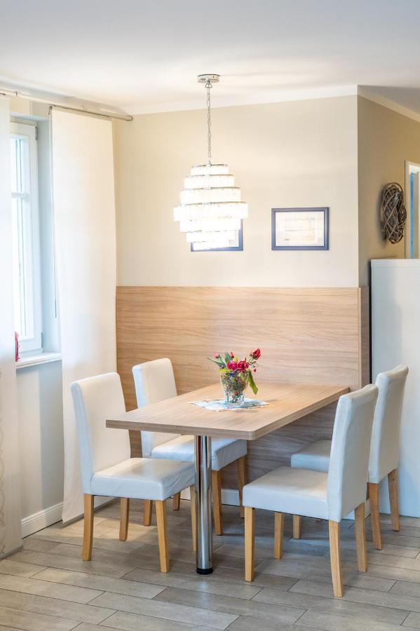 Ferienwohnung Strandgut - Kavelweg 9 - Zingst Esterno foto